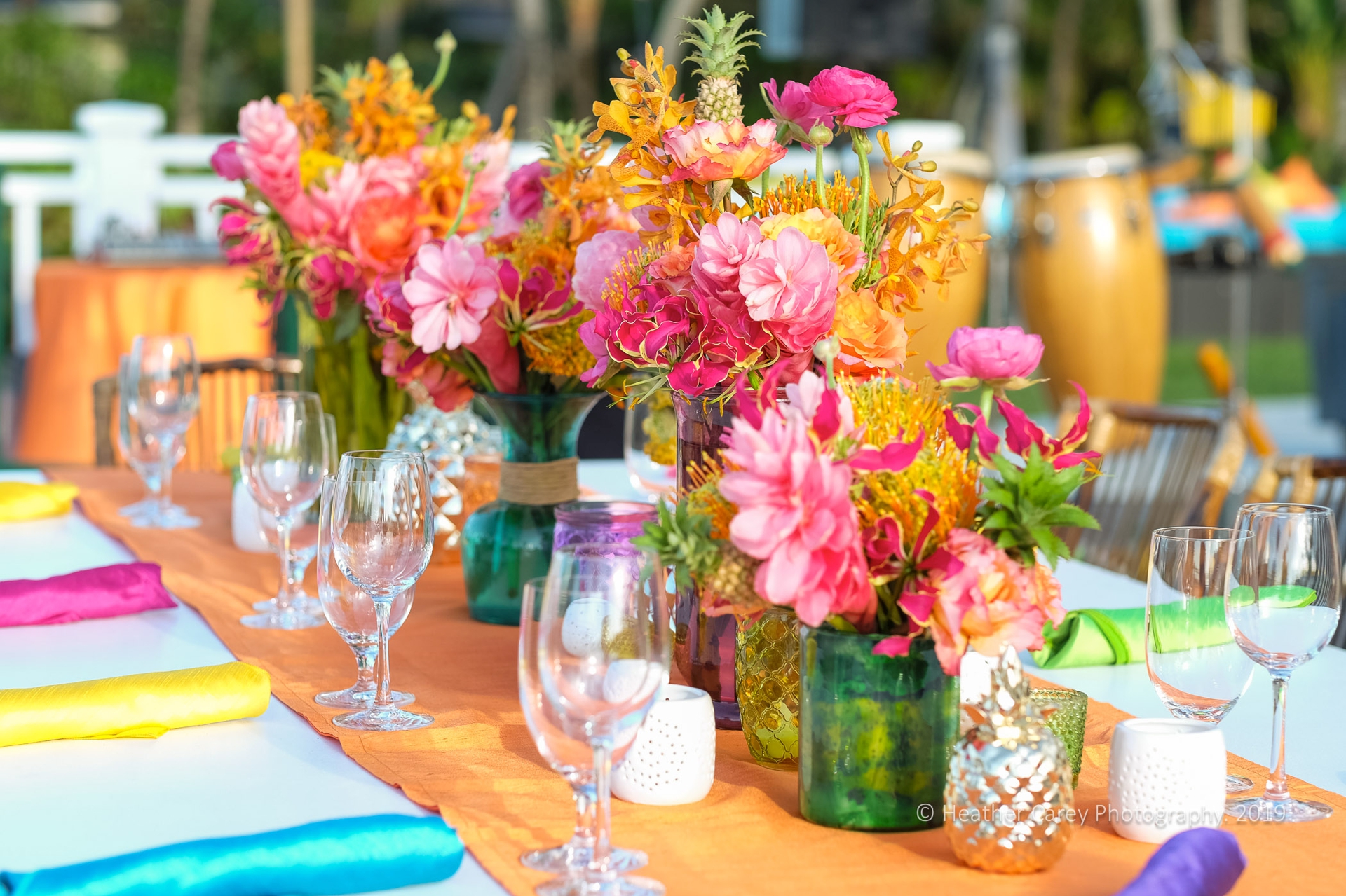 four-seasons-ocean-club-wedding-a-colour-explosion-heather-carey